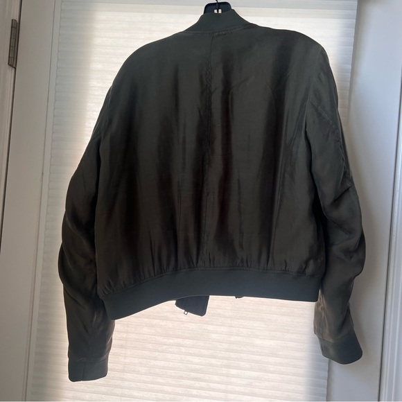 Rails Women's Ace Military Zip Up Patch Green Khaki Bomber Jacket (S) INTERMIX - Picture 4 of 5